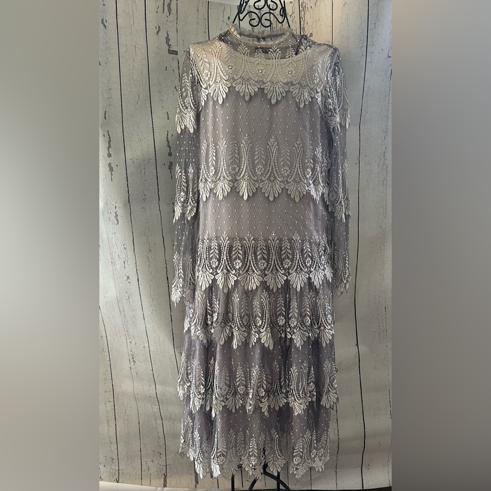 Vintage! RINA DI MONTELLA Rhinestone Drop Skirt, 100%Silk and Lace Dress Size 4.